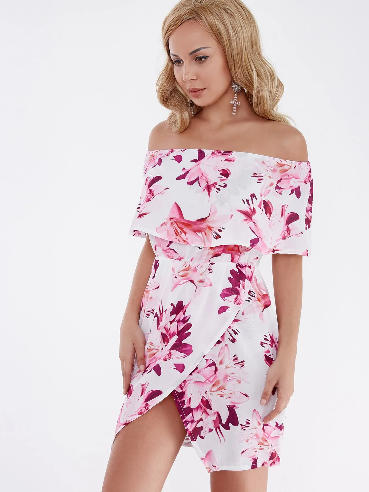 Wholesale Floral Print Tiered Slit Hem Dresses