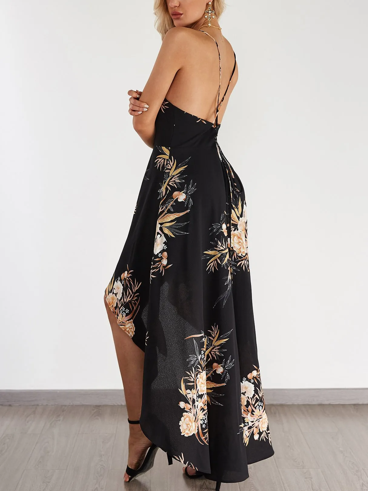 Wholesale Halter Sleeveless Floral Print Backless High-Low Hem Dresses