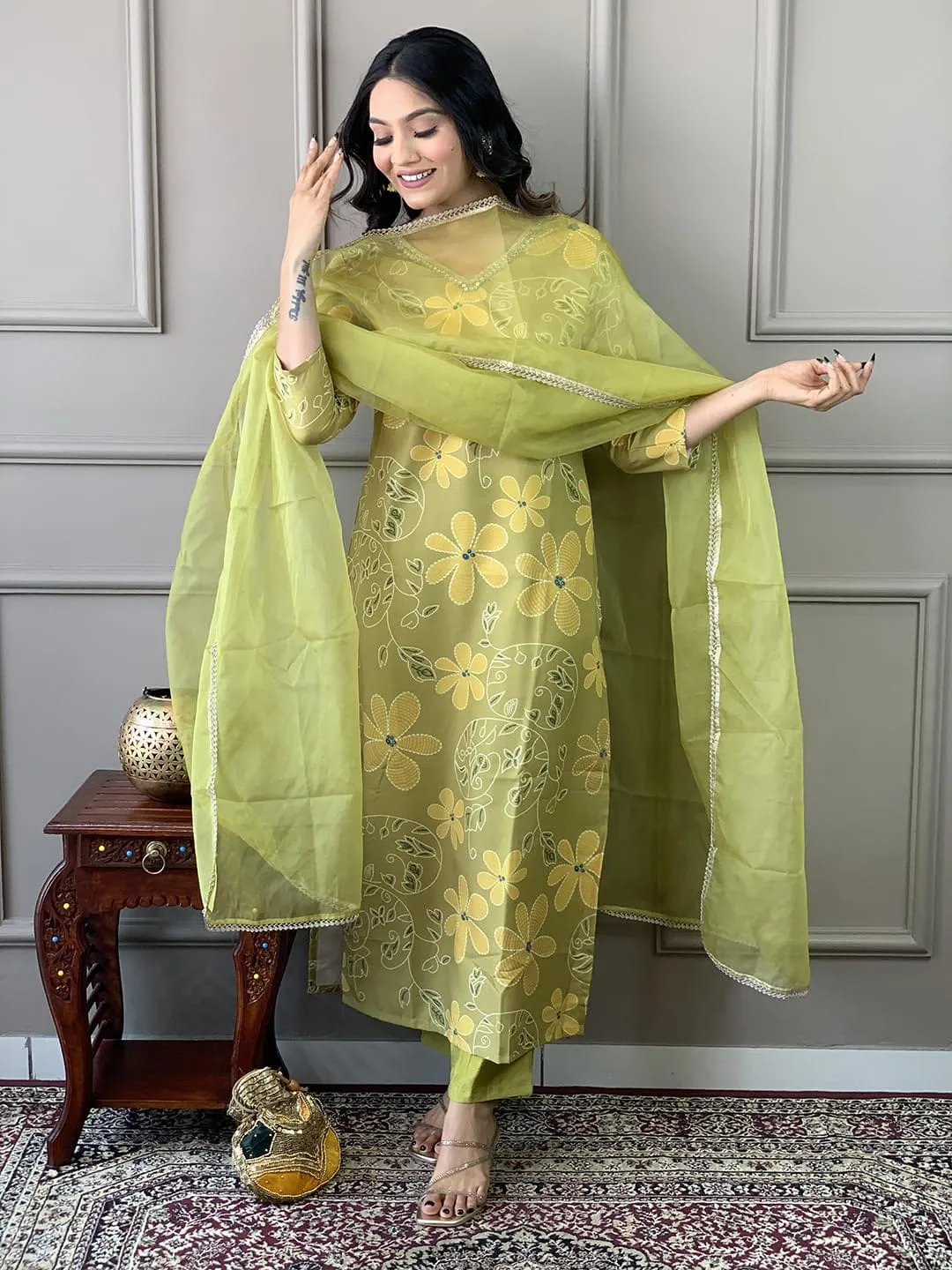 Women's Designer Party Wear Pure Soft Heavy Muslin Silk Salwar Suite